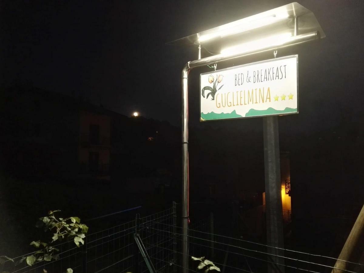 B&B Guglielmina Quarna Sotto Exterior photo